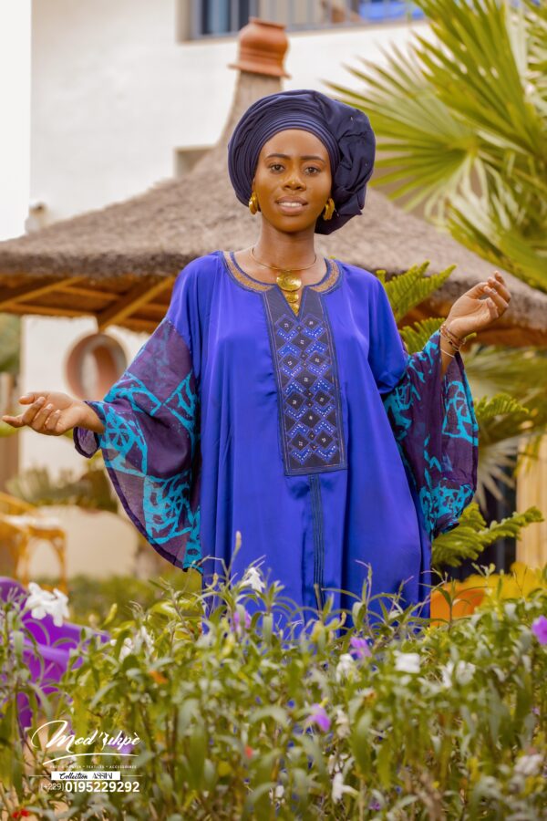 Boubou en soie brodé ASSIKI – Image 6