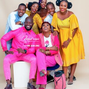 Collection OYIN OLA