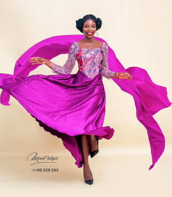 Robe cocktail en soie – Image 4